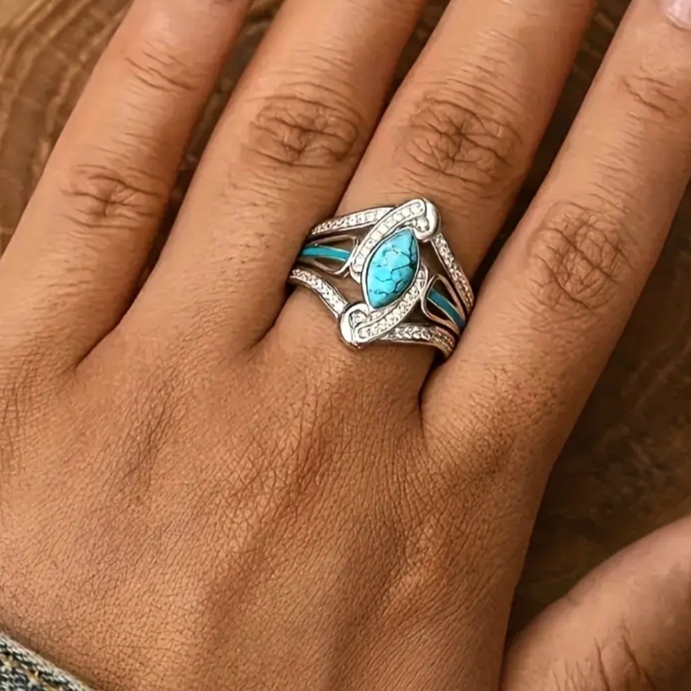 Bohemian luxury  fashionable synthetic horse eye shaped  and Silver Women's Ring
